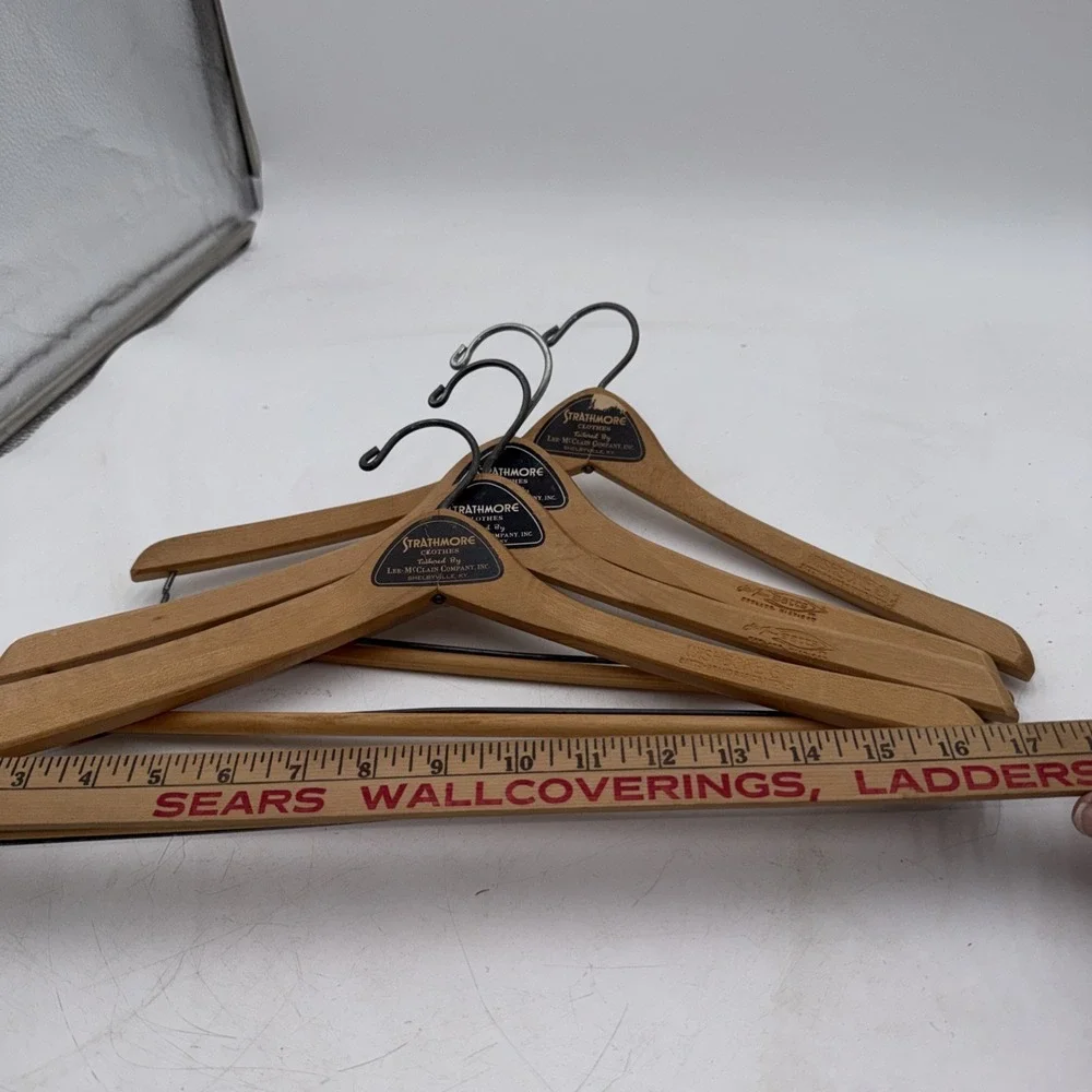 Lot 4 Wooden Suit Hangers & Pants Vintage Natural Wood Shelbyville KY Strathmore